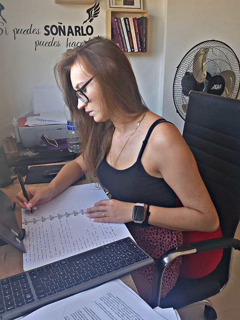 Sonar - proces tworzenia powieści