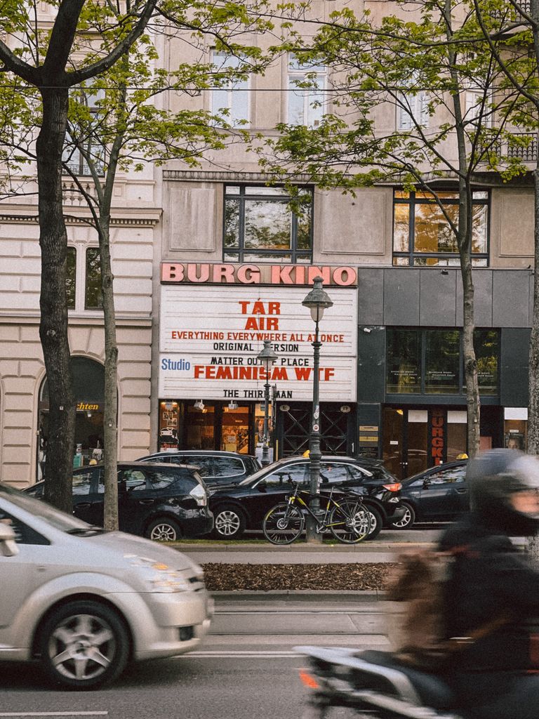 Książka czy kino